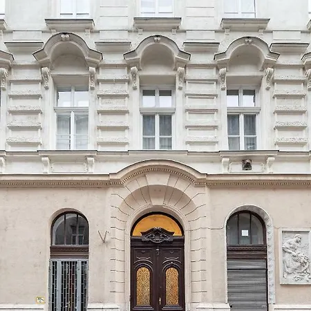 Erkel Boutique Apartment-chic Flat By Market Hall Apartament *